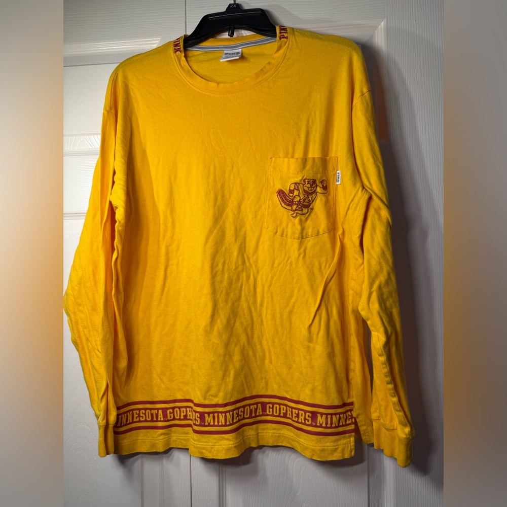PINK Victoria’s Secret University of  Minnesota Gophers Long Sleeve Tee‎
